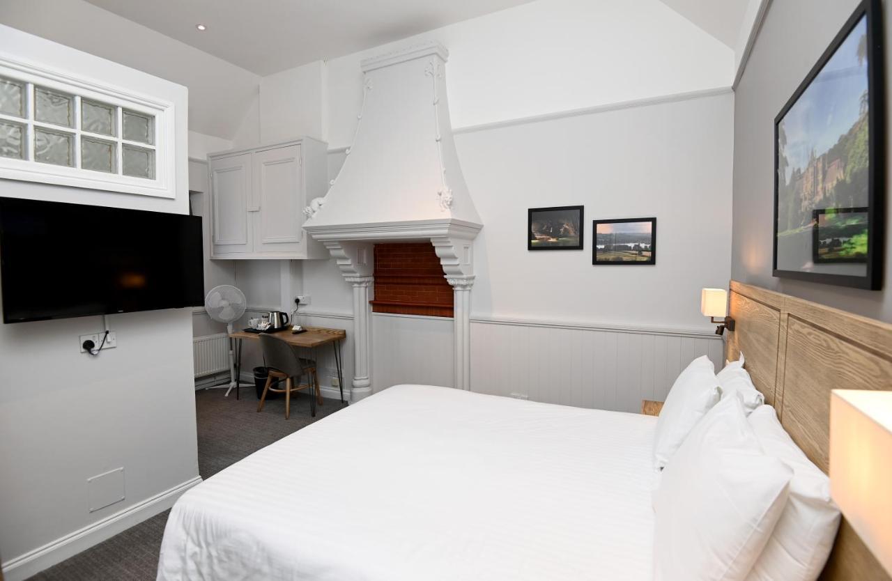 Fox & Goose, Barrow Gurney By Marston'S Inns Felton  Extérieur photo
